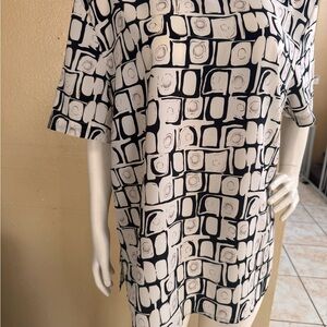 Women’s dress shirt